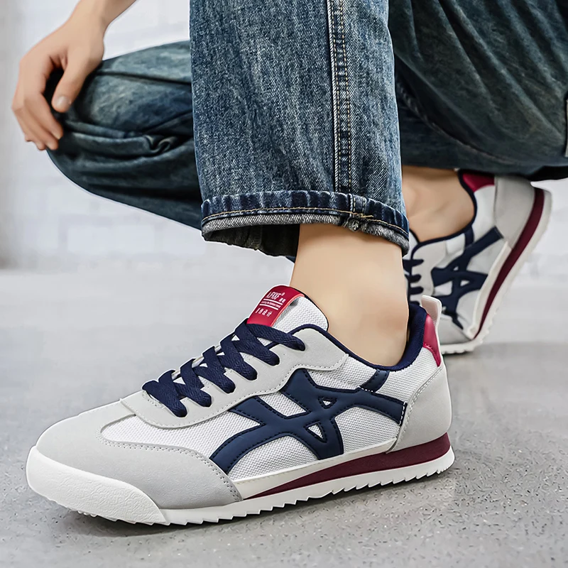New Men's Lightweight Anti-Slip Breathable Wear-Resistant Running Sports Fashionable Versatile Casual Shoes - view 7