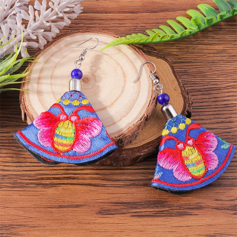 Bohemian Handmade Embroidery Bee Drop Earrings for Women Girls Party Holiday Jewelry Accessories