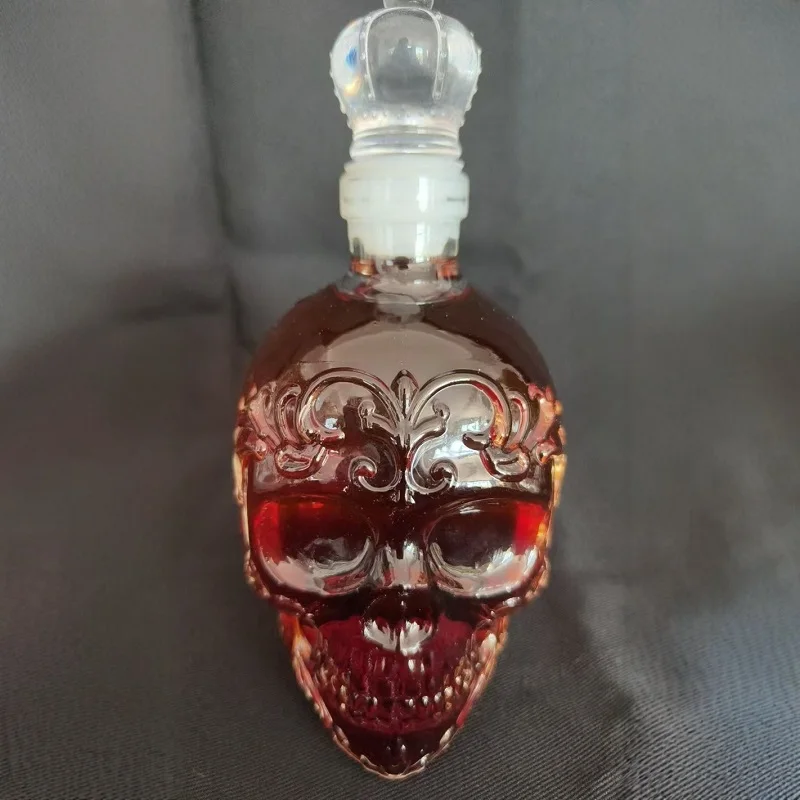 320ml Funny Skull Decanter  Whiskey Glass Decanter  10Oz Glass Whiskey Wine Bottle Statue Decoration For Bar Home ﻿ - Image 3