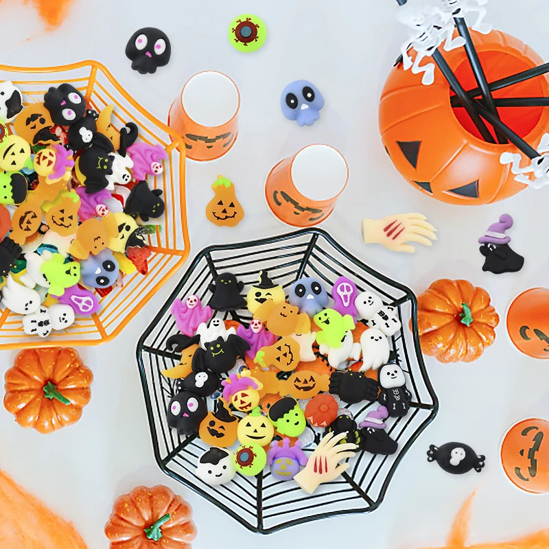 子供のためのスクイーズトイ、女の子と男の子のためのハロウィーンのおもちゃ、ストレスの軽減、不安のスクイーズパーティーの好意、ゴースト、猫、カボチャ、モチ、10個