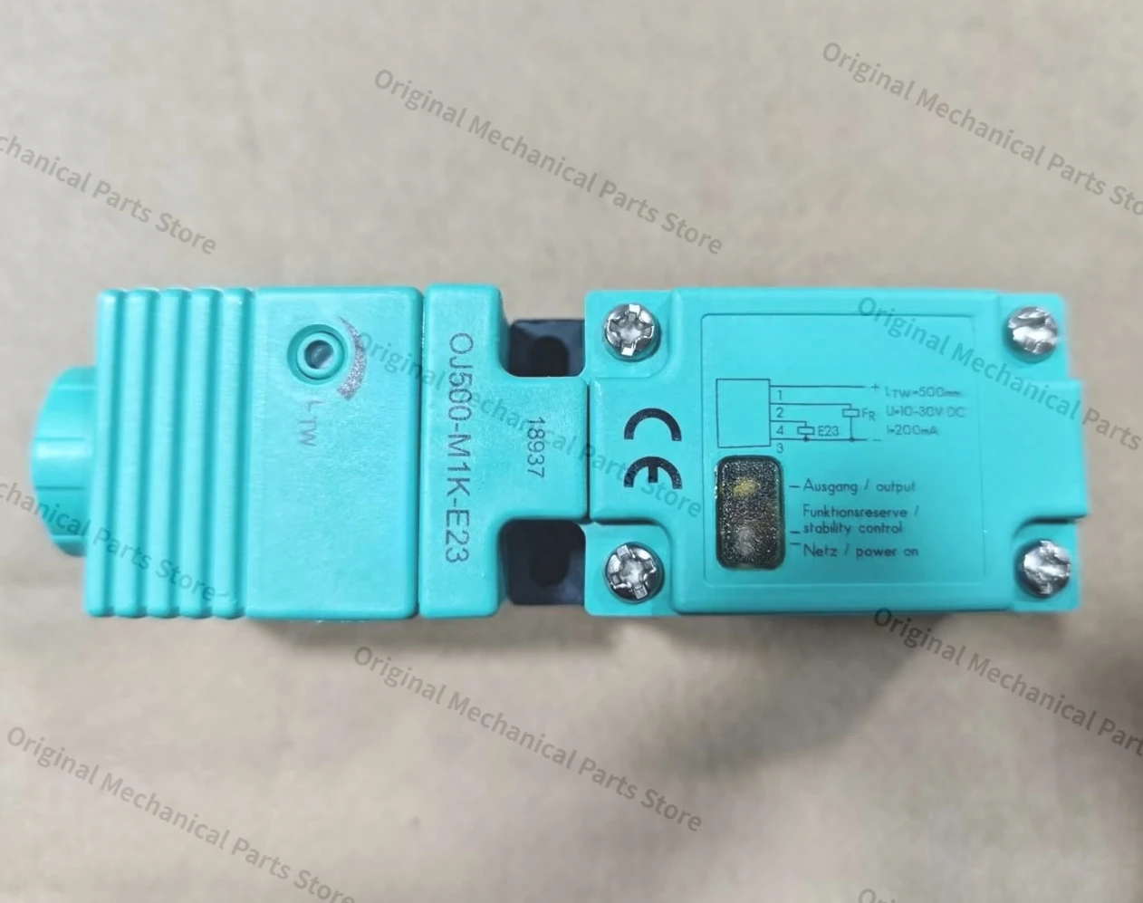 Brand New OJ500-M1K-E23 UB300-18GM40-E5-V1 OJ500 M1K E23 Fast Delivery