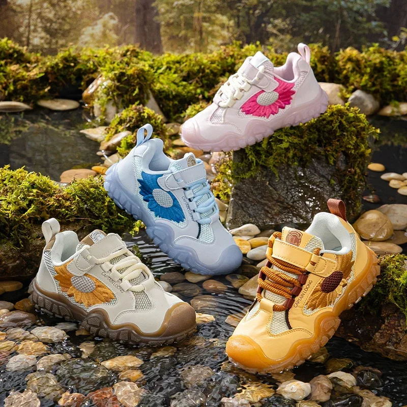 

Outdoor Walking Sports Shoes For Children Unisex Lightweight Sneakers Reinforced Sole Wear-resistant Footwear for Family Outings