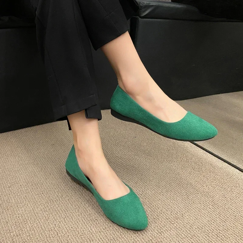 2024 New Style Women Flats Slip on Flat Shoes Candy Color Woman Boat Shoes Black Loafers Faux Suede Ladies Ballet