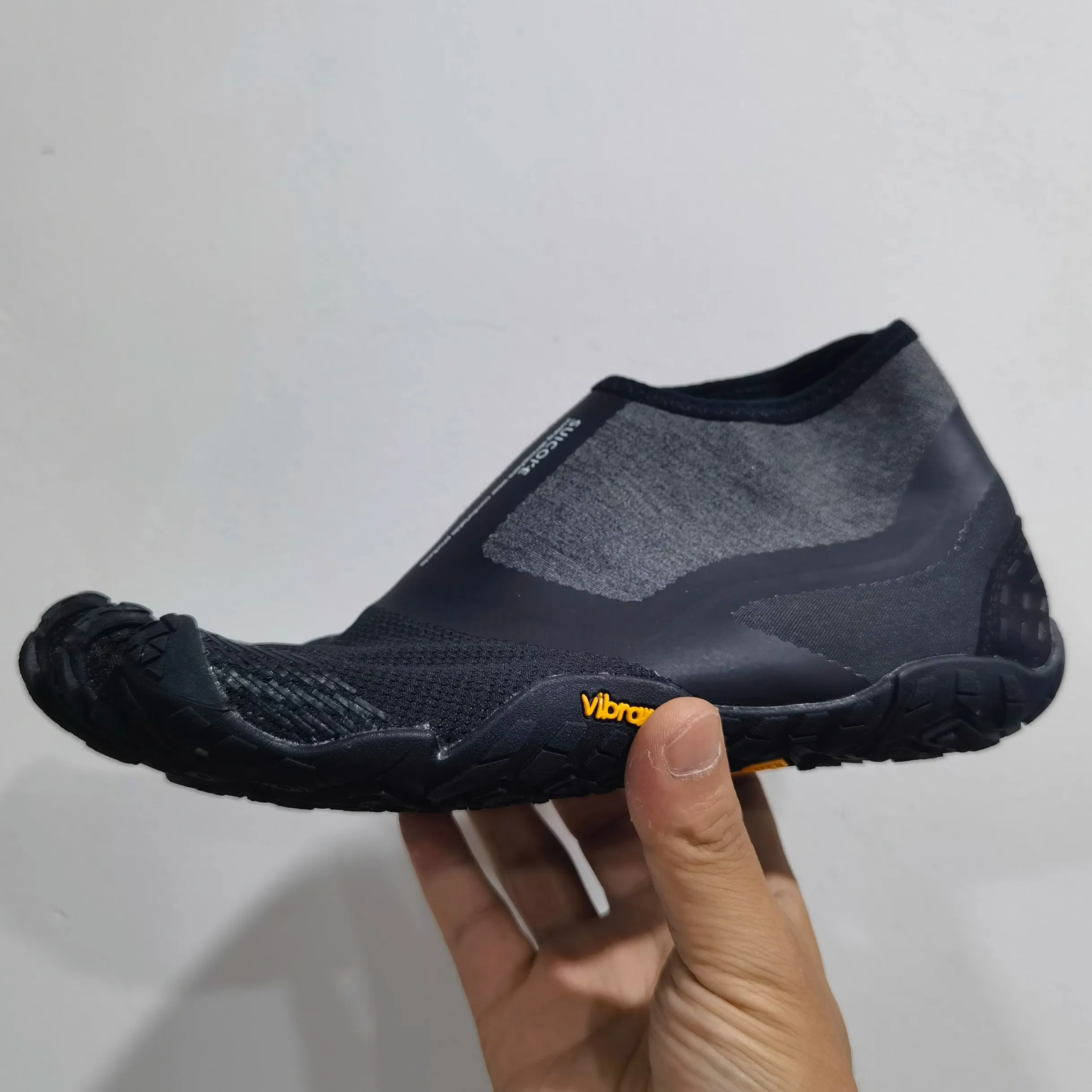 Hot Sale 2025 Professional Weightlifting Shoes Training Squat Athletic Shoes Professional Breathable Unisex Weightlifting Shoes