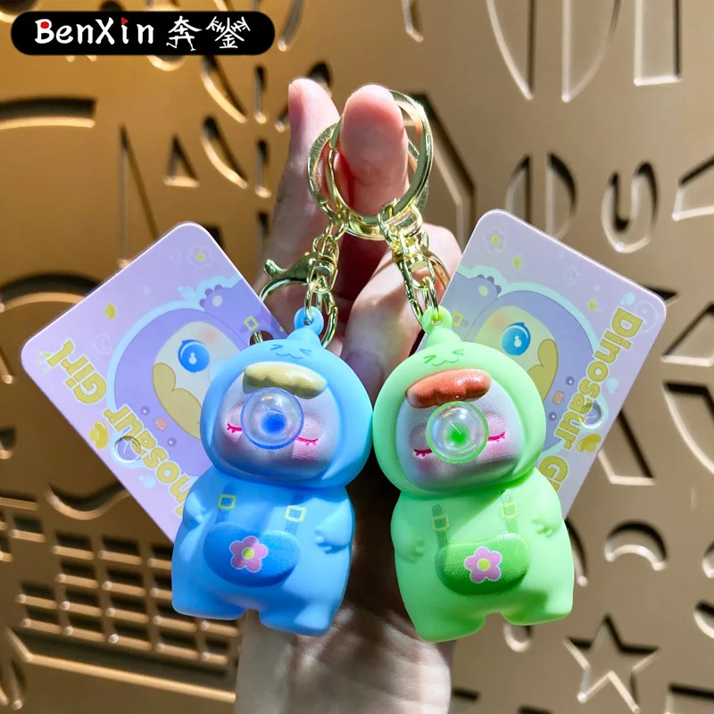 ألعاب مينيسو لتخفيف التوتر، والأطفال الذين ينفخون الفقاعات، وسلاسل المفاتيح، والحقائب، والمعلقات، وزخارف سلسلة المفاتيح