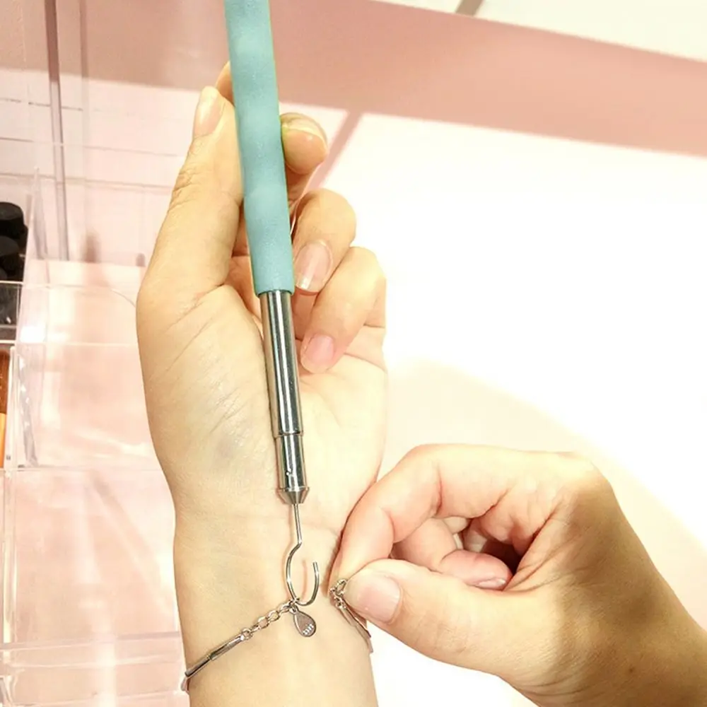Fastening and Hooking Stainless Steel Bracelet Tool Retractable Jewelry Pliers Hand Bracelet Helpers