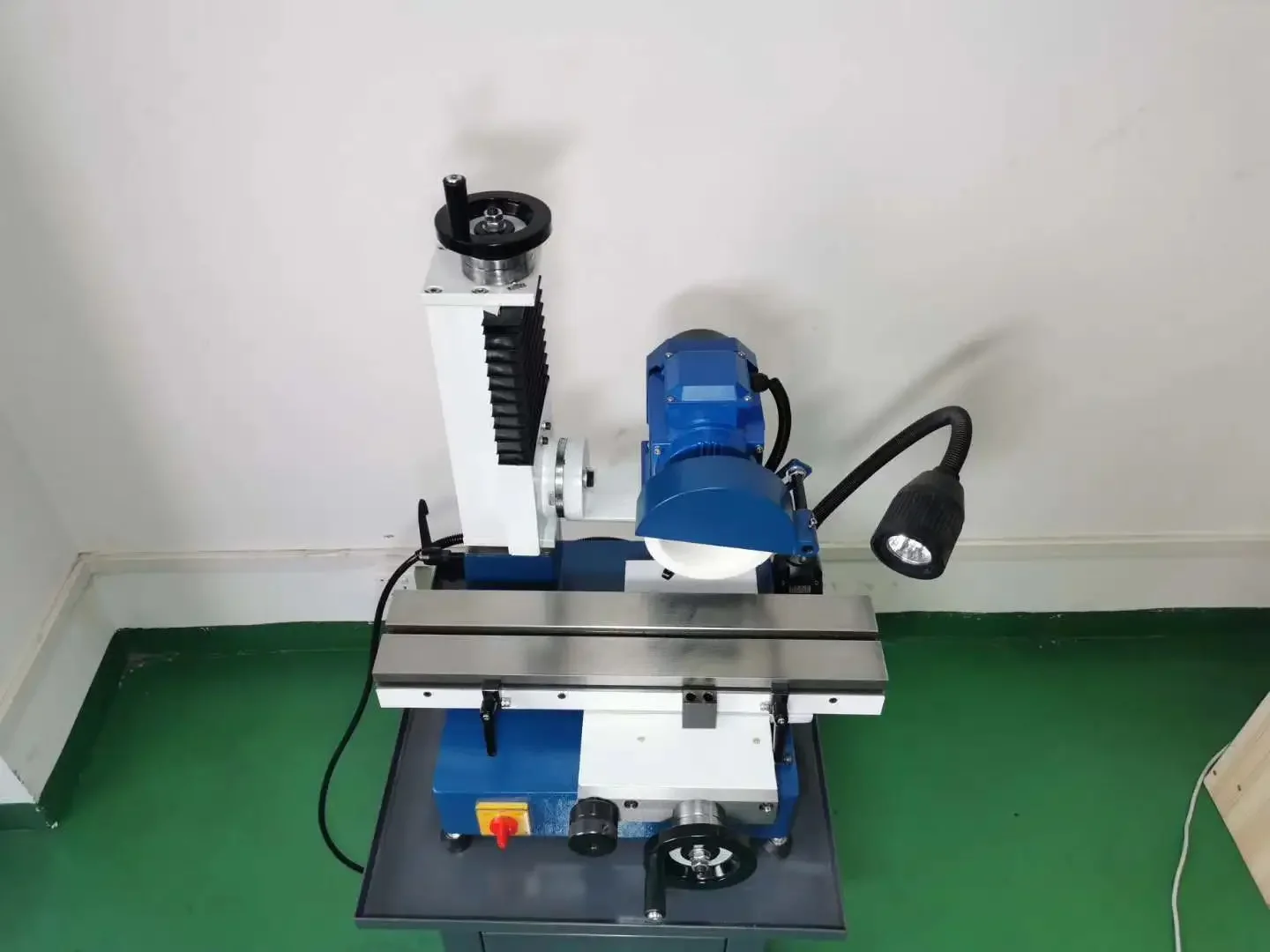 for cnc grinding machine for turning tool machine small mechanic tool grinding machine