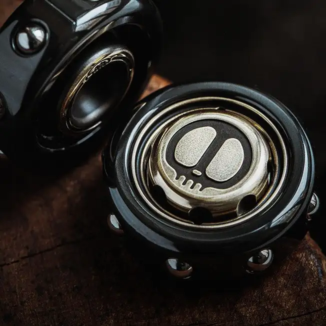 

LAUTIE SAM Ring Spinner – Devil’s Son EDC Fidget Toy | Finger Rotation Magic Ring for Stress Relief & Anxiety Focus​