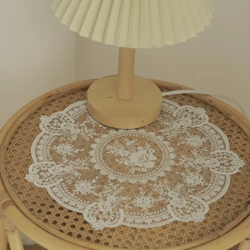 INS Retro Round Lace Dining Mat Exquisite Embroidered Lace Table Mat Photo Background Decoration Cloth