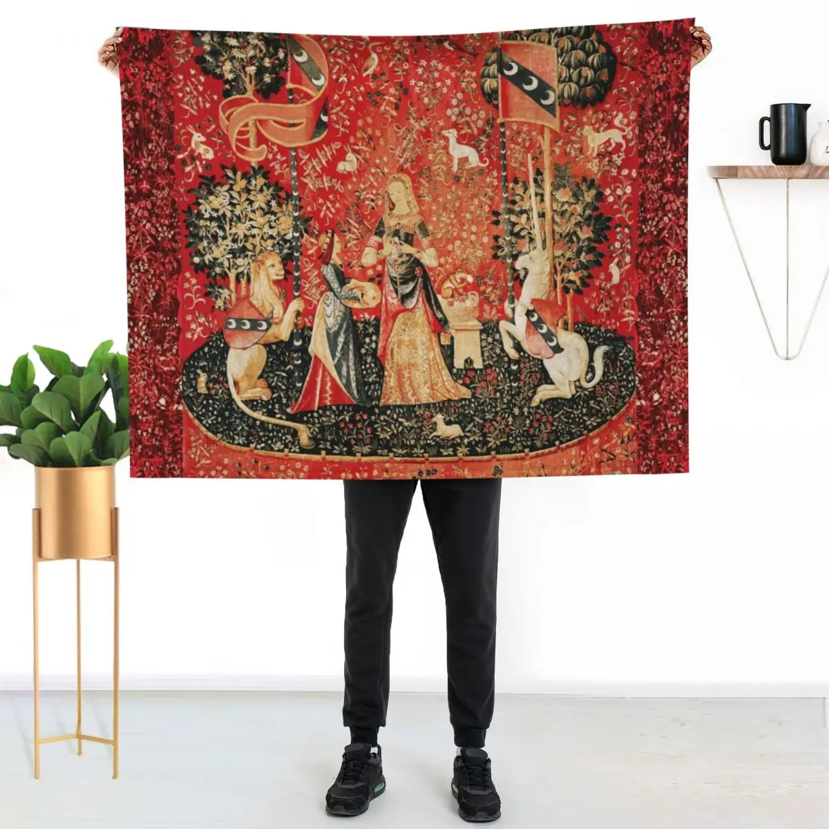 LADY AND UNICORN ,SMELL ,Lion,Fantasy Flowers,Animals Red Green Floral Throw Blanket Sofas Plush Summer Blankets