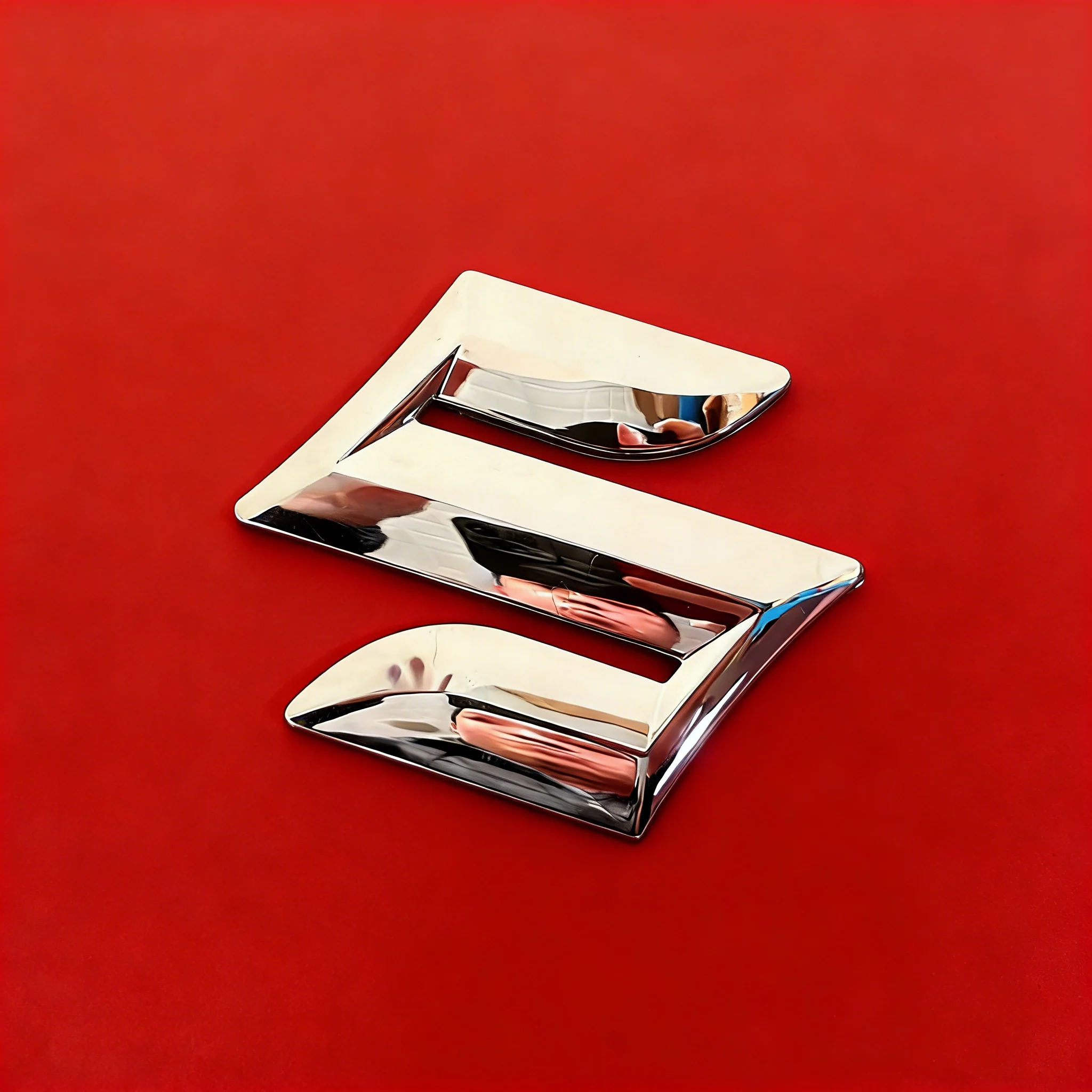 

Full Set 3Pcs Silver Car Emblem Badge for Suzuki Swift Vitara Hood Trunk Steering Wheel Logo Universal Auto Stickers Decals