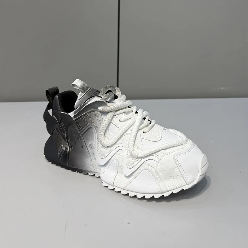 2026 Latest Men's Color blocked Lightweight Soft soled Running Sneakers Korean Edition Retro Style Hiking Travel Casual Shoes