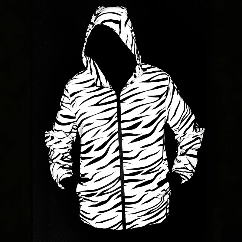 

Осенняя новая светоотражающая ночная куртка с принтом зебры, уличная одежда в стиле хип-хоп, ветрозащитные пальто высокого качества с капюшоном для верховой езды, бега
