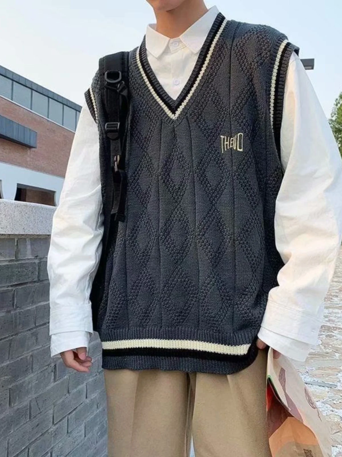 

Свободный мужской вязаный жилет-свитер с V-образным вырезом, летний модный студенческий жилет большого размера с рюшами, повседневный модный мужской ...