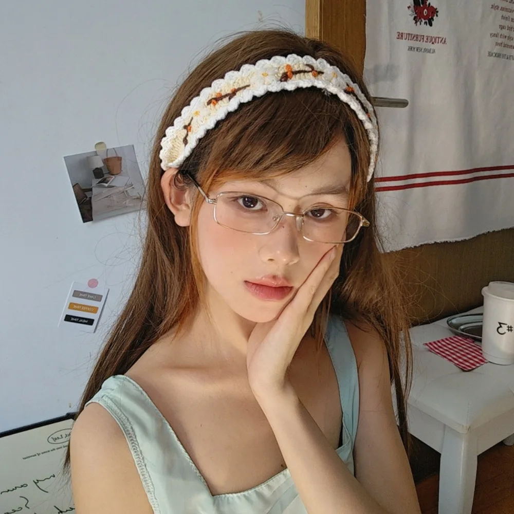 

Embroidered Knitted Flower Headband Woolen Yarn Soft Crochet Hair Band Thin Sweet Pastoral Style Hair Band