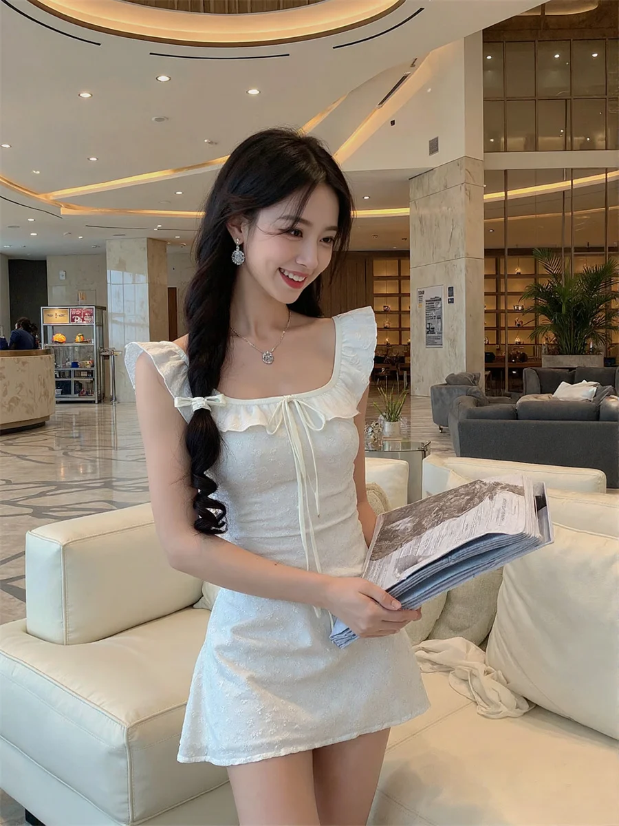 فساتين نسائية أصفر أنيق بقصة ضيقة صغيرة مكشكشة طبقات مكدسة متجمعة مكشكشة رفرفة منتفخة