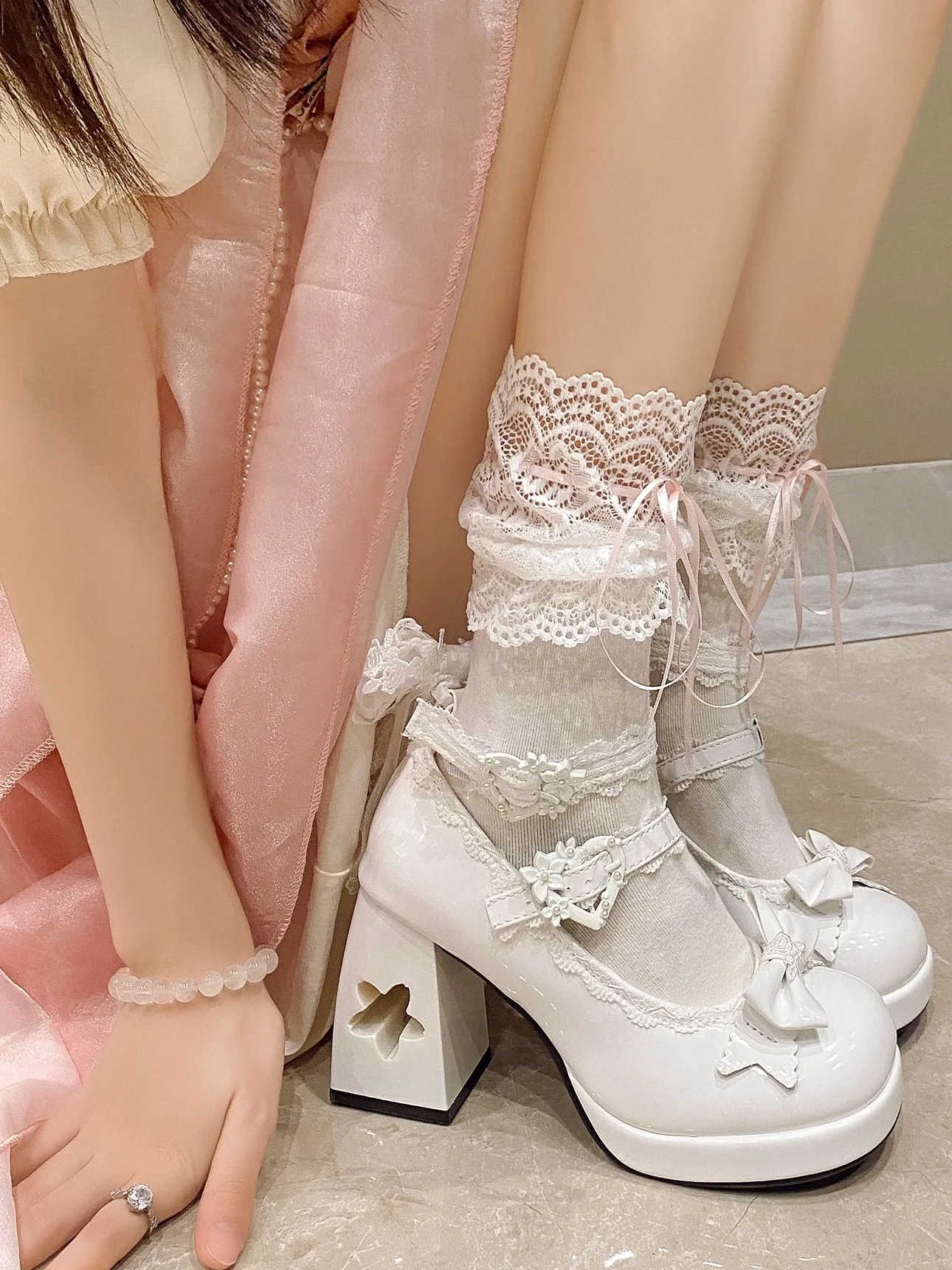 Original High Heel Lolita Shoes Thick Heel Soft Princess Girl Student Mary Jane Leather Shoes round Toe Rubber Outsole Star P...