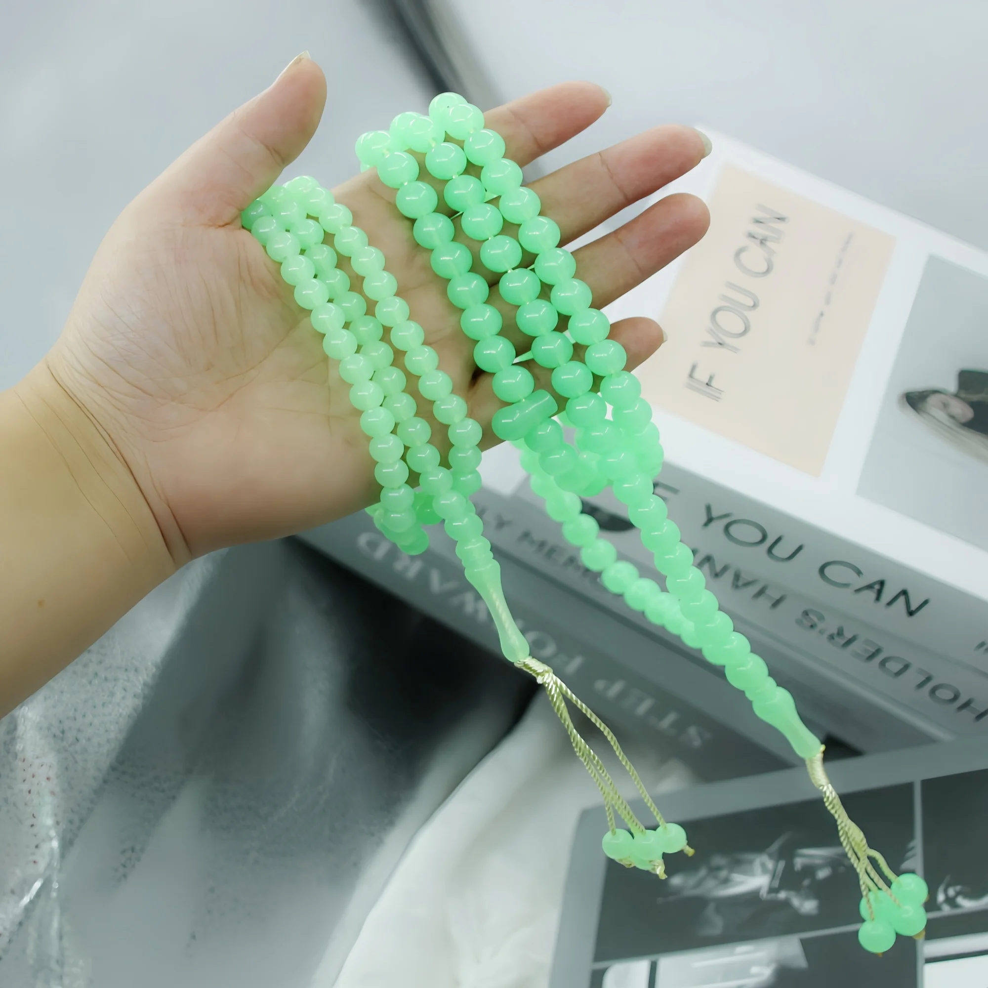 2 قطعة مسلم 33/99 الخرز الوردية تسبيح توهج في الأخضر الداكن مضيئة الحجر الإسلامي TAsbih سبحة صلاة عيد رمضان هدية