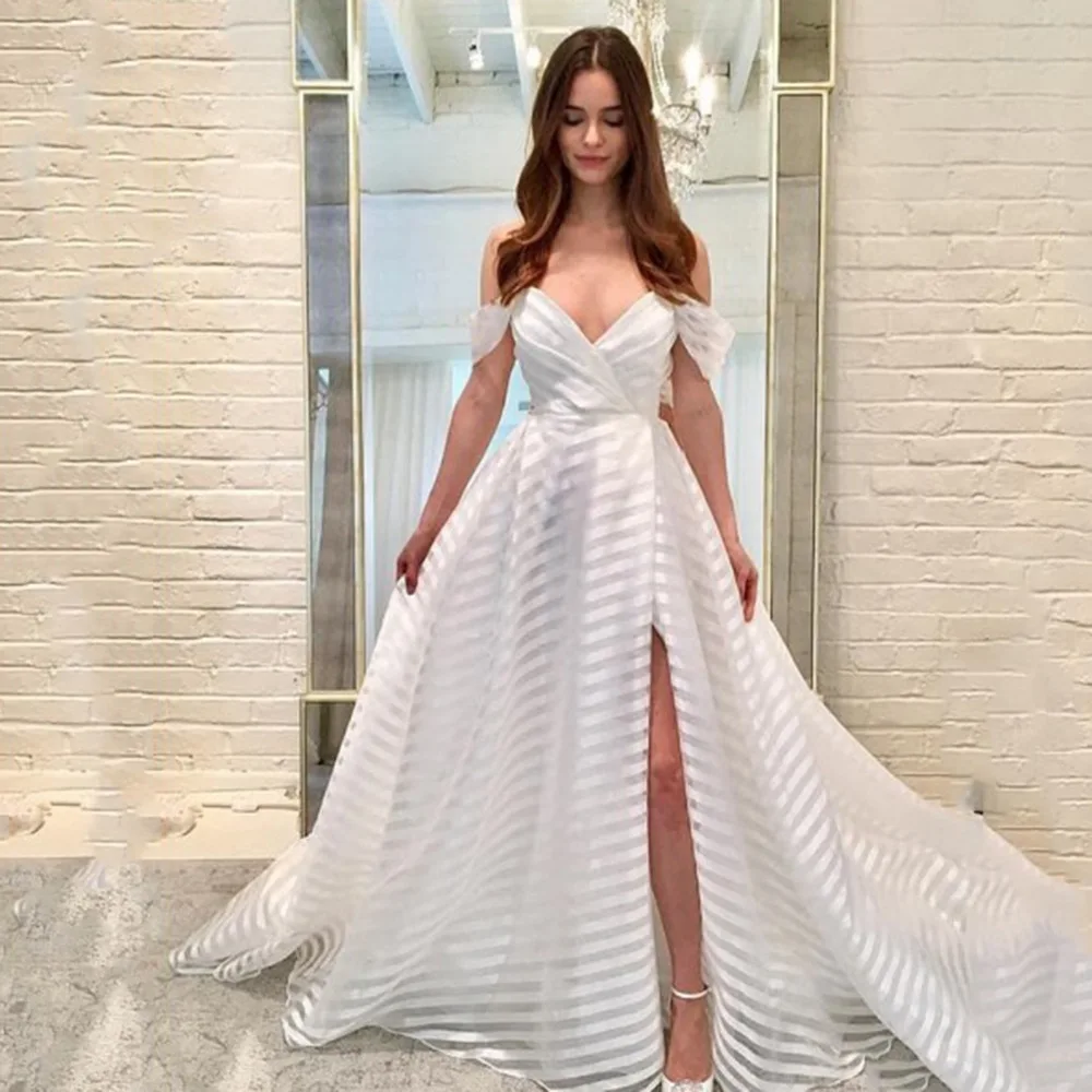 

2025 Summer New Women's Perspective Sexy Tail White Deep V Dress