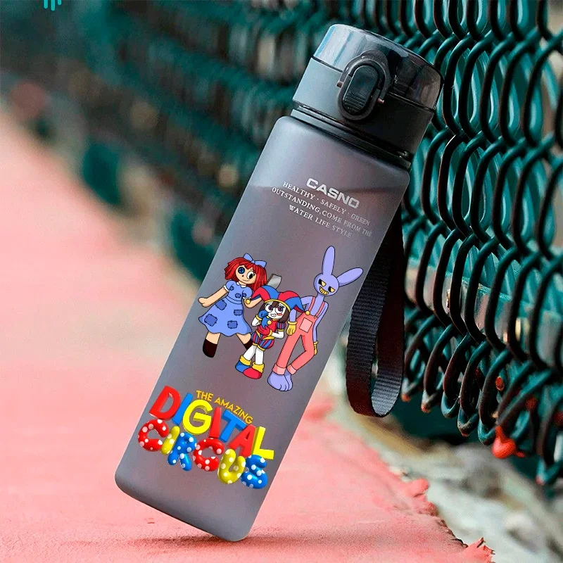 560ML The Amazing Digital Circus Portable Leak Proof Water Bottle Cartoon Large Capacity Water Cup Student Sports Water Bottle