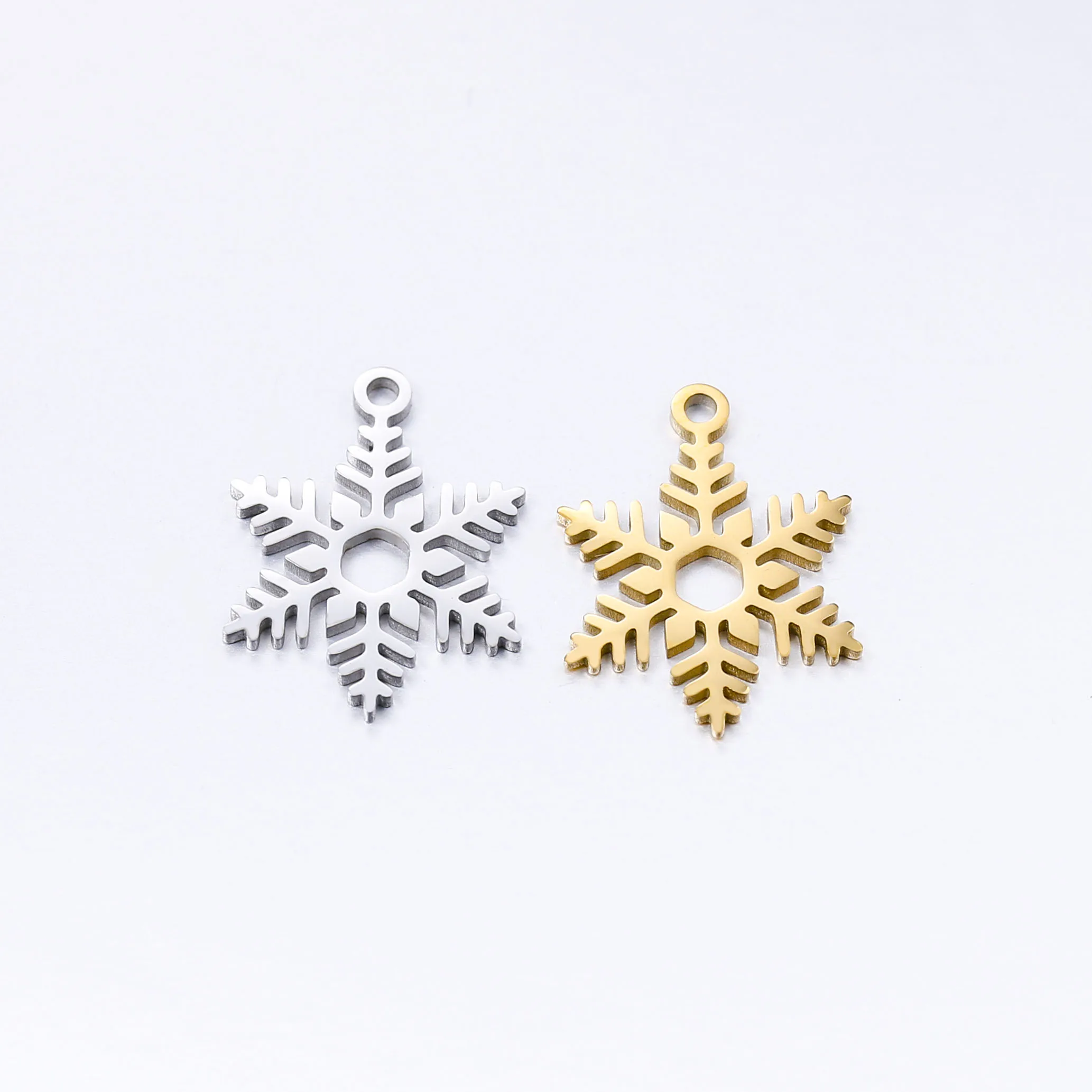 Stainless Steel Chrismas Snowflake Charms For Jewelry Making Handmade Pendant For Necklace Bracelets Earrings Women Diy Gifts