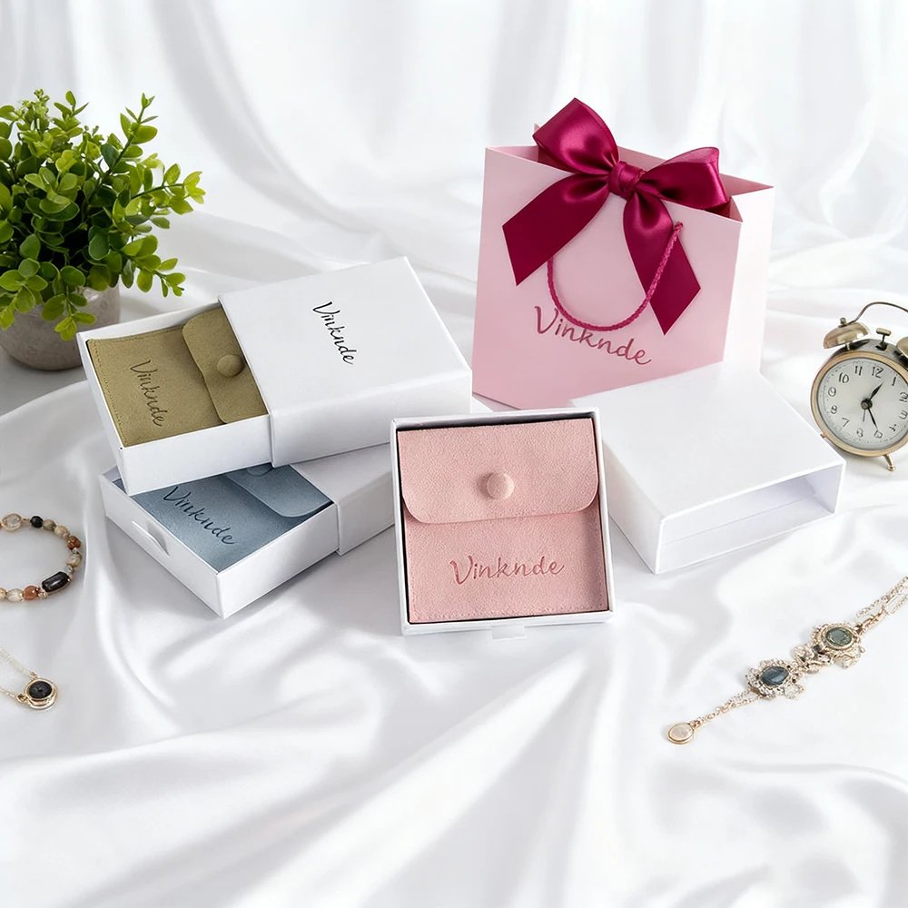 

10x10x2.5cm Jewelry Case Custom Logo Travel Storage Necklace Earrings Rings Packaging Boxes Display Jewelry Organizers Snap Bag