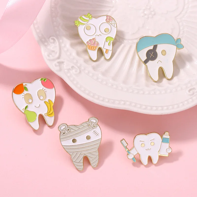 Cute Tooth Brooch Bow Tooth Doctor Screw Fruit Repairman Red Flag Unicorn Crown Healthy Tooth Badge Punk Metal Pins Jewelry Gift