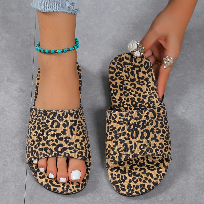 Chinelos femininos estampa de leopardo, sapatos baixos casuais, sapatos de caminhada ao ar livre, nova moda, verão, à venda, 2023