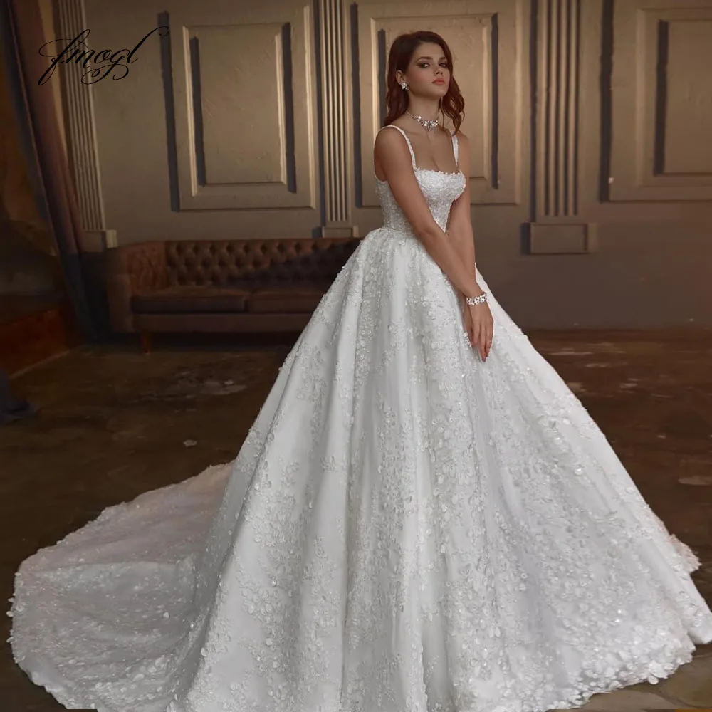 

Customized Boat Neck Sleeveless Classic A-Line Wedding Dresses Lace 3D Flowers Stunning Vestido De Novia Charming Bridal Gowns