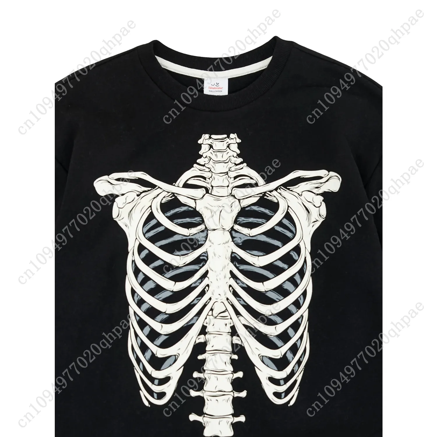 Рисунок 3 - Толстовка с круглым вырезом «Путь