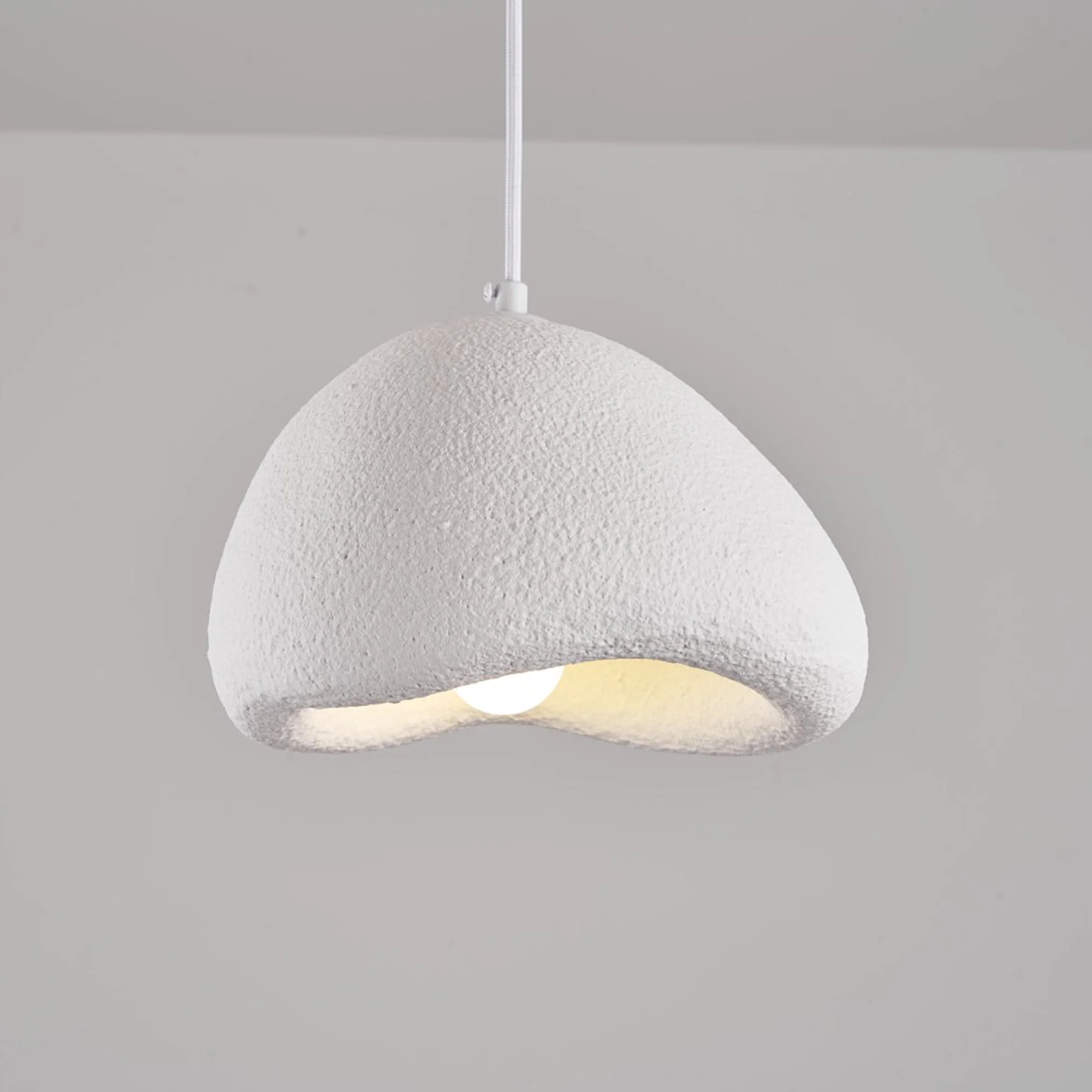 

Nordic home unique cloud shape design chandelier, high minimalist fashion indoor ceiling chandelier, resin material wide pressur