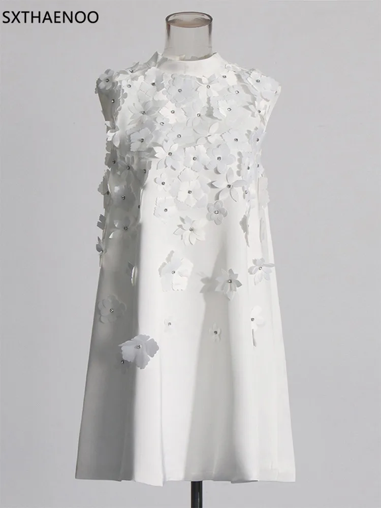 SXTHAENOO Zomer Dames 3D Bloem Diamant Witte Mini Jurk Sexy Opstaande Kraag Mouwloze Losse Celebrity Party A-lijn Dres