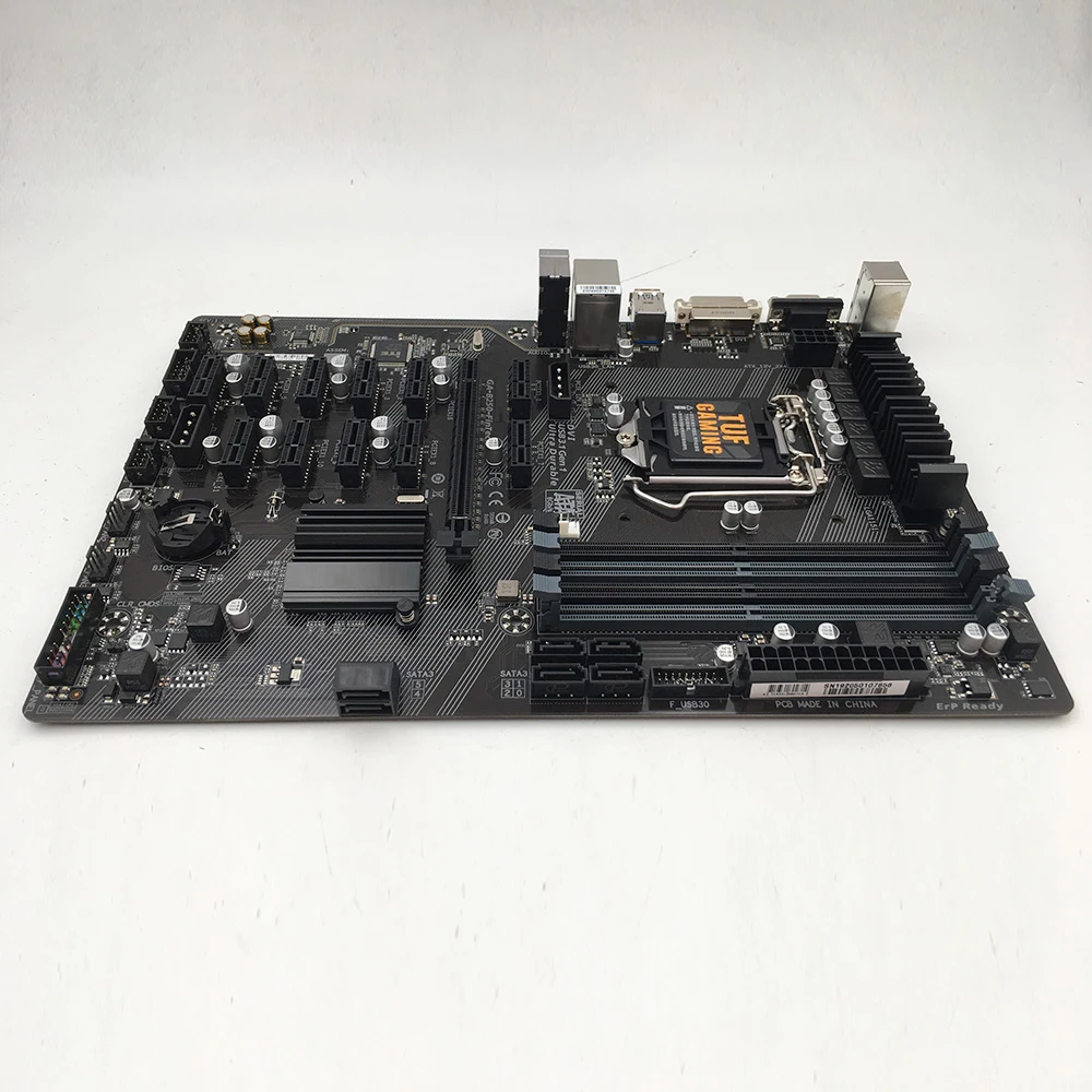 جديد B250-FinTech LGA1151 6th/7th Gen Core DDR4 SATA 3.0 USB 3.1 128 GB اللوحة الأم لسطح المكتب GA-B250-FinTech لجيجابايت