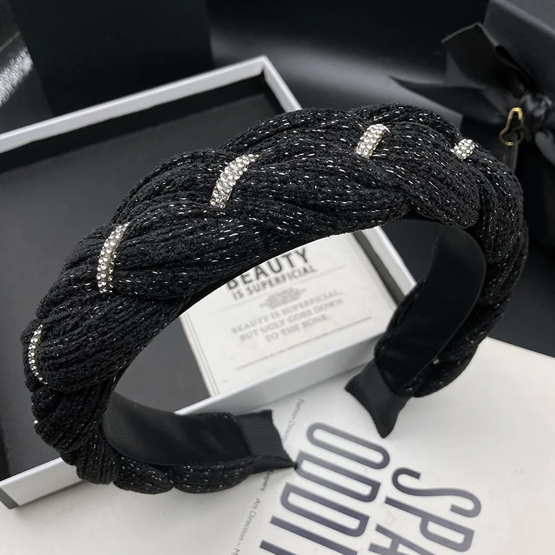 

Black high skull hair clip for women's new style temperament, diamond studded hair tie headband, pressure hair headband