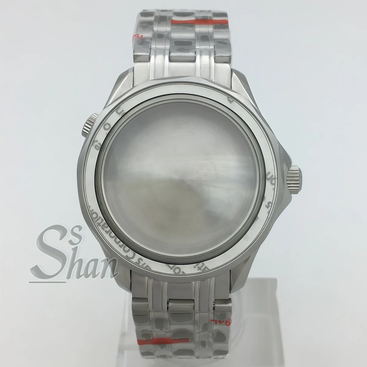 

Корпус из нержавеющей стали 41 мм подходит для автоматических механизмов NH35A, NH36A, ETA2824, Mxingzhu DG2813, 3804, Miyota 8215, с сапфировым стеклом.