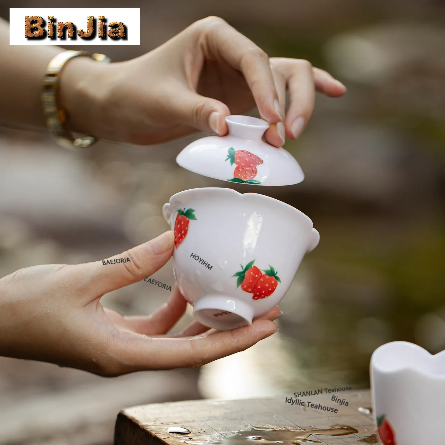 

100ml Hand-painted Strawberry Gaiwan Boutique Tea Tureen Tea Bowl With Lid Kit Tea Making Cover Bowl Drinkware Supplies Gift
