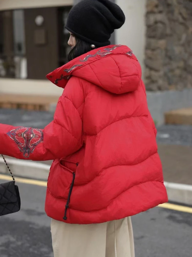Chaqueta de plumón para mujer, Parkas informales holgadas y cálidas de gran tamaño con capucha y empalme de longitud media, prendas de vestir de invierno, abrigo acolchado de pato blanco 90, novedad de 2025
