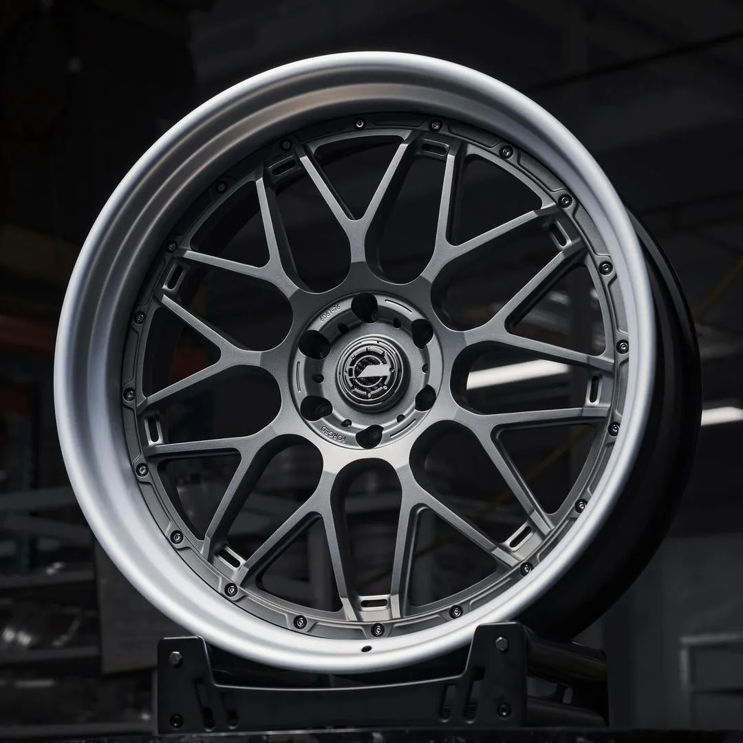 

Suitable for Crown Asian Dragon K7 Audi Mercedes-Benz C200 Civic Toyota 86 Teana 18-inch wheels