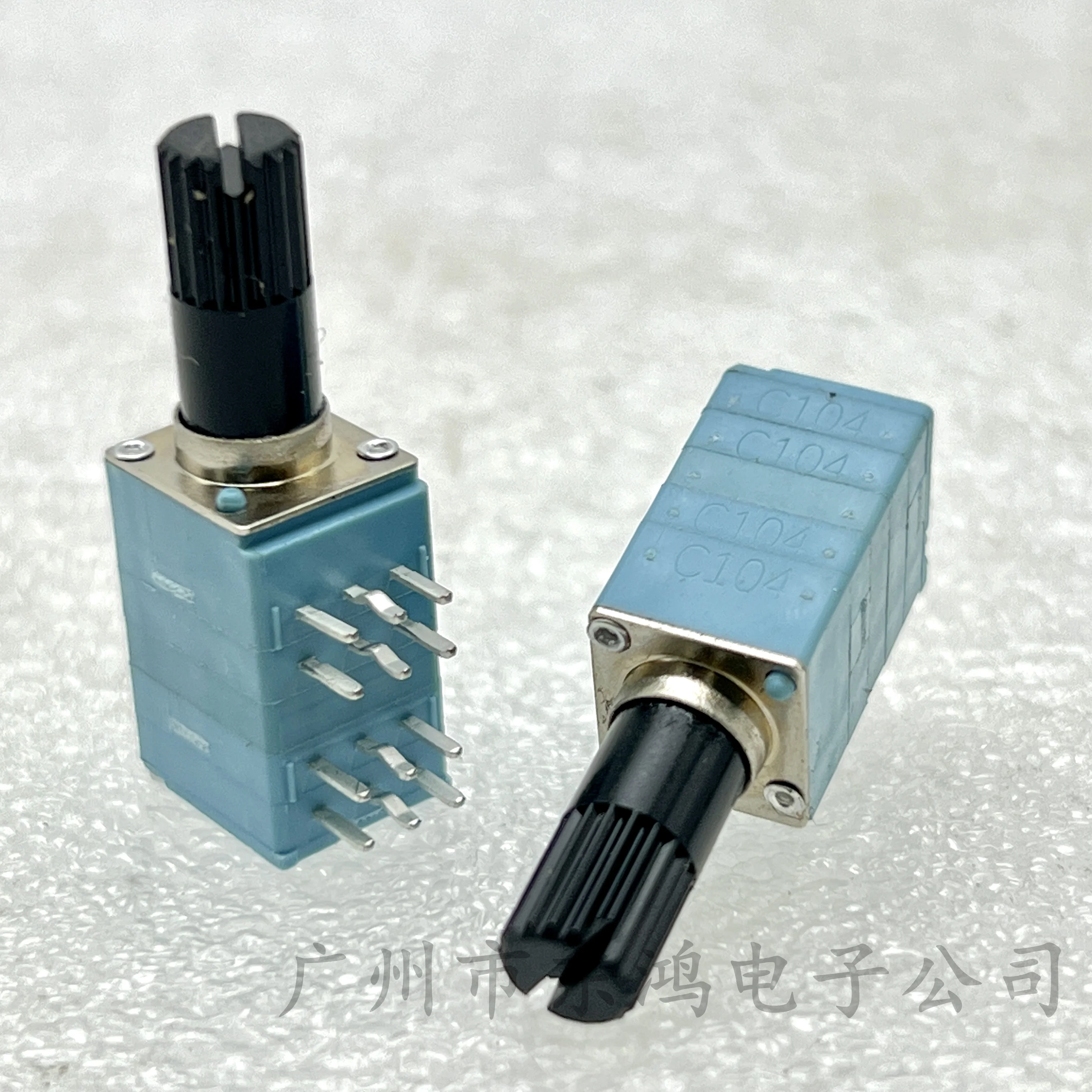 donghong 2 PCS Korean plastic RK097 quadruple adjustable potentiometer C100K volume adjustment resistance shaft length 15MM