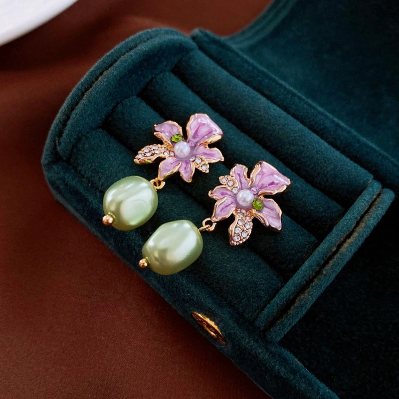 2 Pcs women's Flower Pearls Oil Drops Set Zirconia Light Luxury Fashion Copper Multi-color Earrings Silver Needle Purple Flower