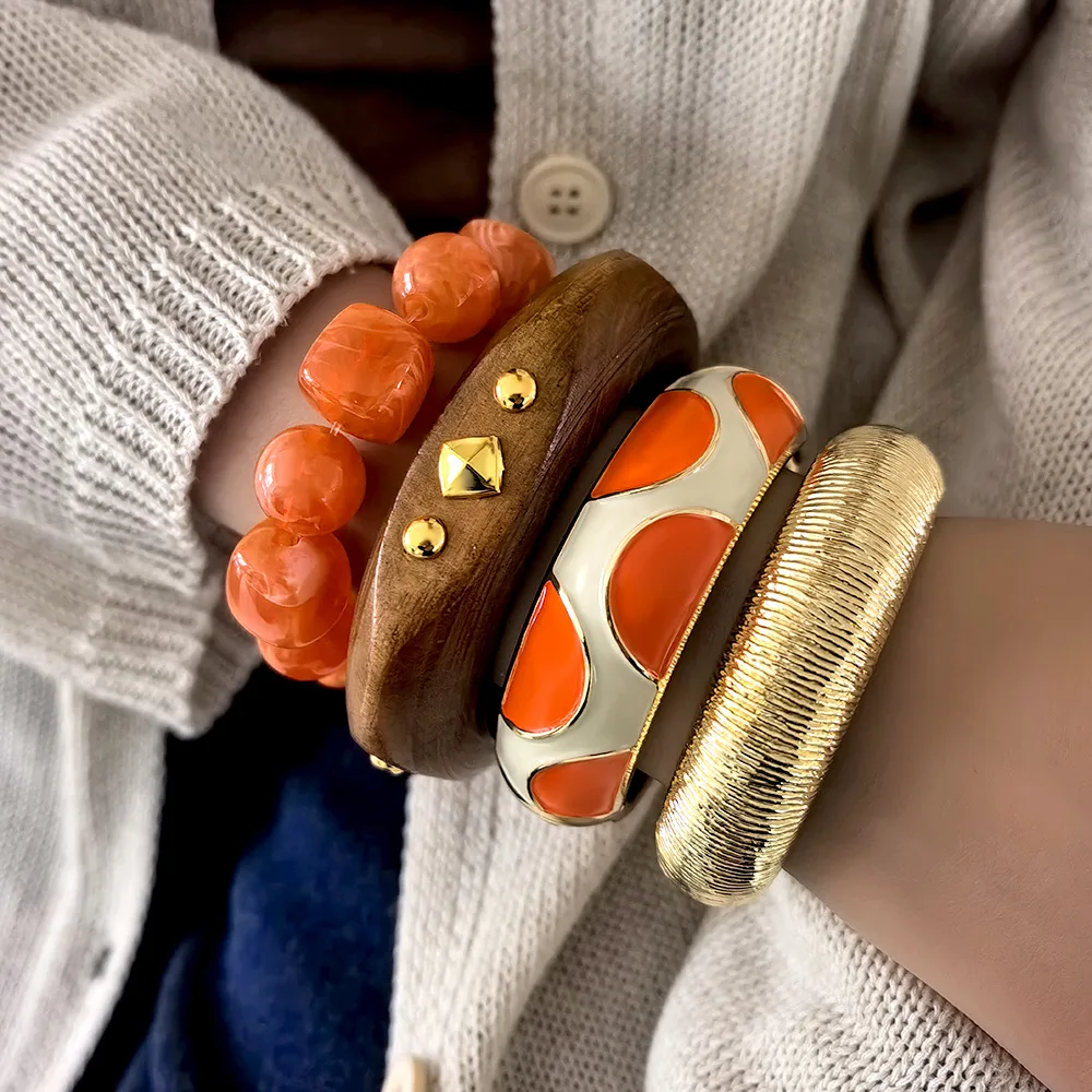 Vintage Punk Irregular Orange Enamel Chunky Bangles For Women Acrylic Metal Dripping Oil Wide Wrist Bangle Hip Hop Party Jewelry