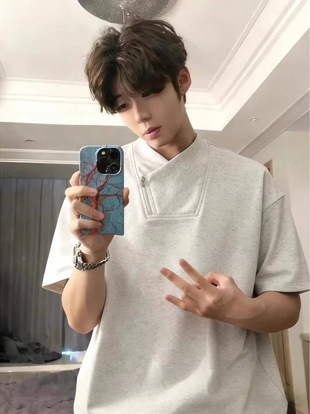 

White Grey American Style Zipper Half High Collar Short Sleeve Men's T-Shirt Summer Slim Fit Sweatshirt Boxy Half Sleeve