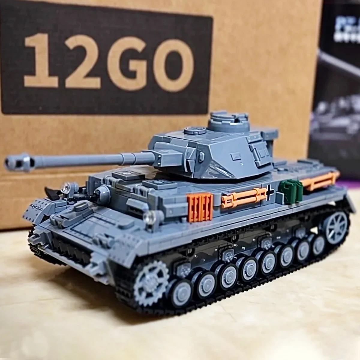 

1:28 военные танки Panzer IV, строительные блоки, армейский танк времен Второй мировой войны, бронеавтомобиль, кирпичи, модель игрушки для детей, подарок на день рождения MOC