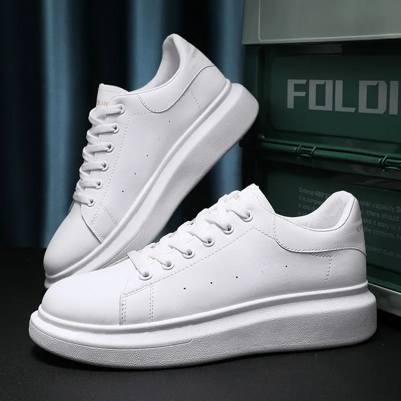 Men's shoes increase board shoes Korean version of lightweight couple shoes male sports fashion shoes Korean version of casual