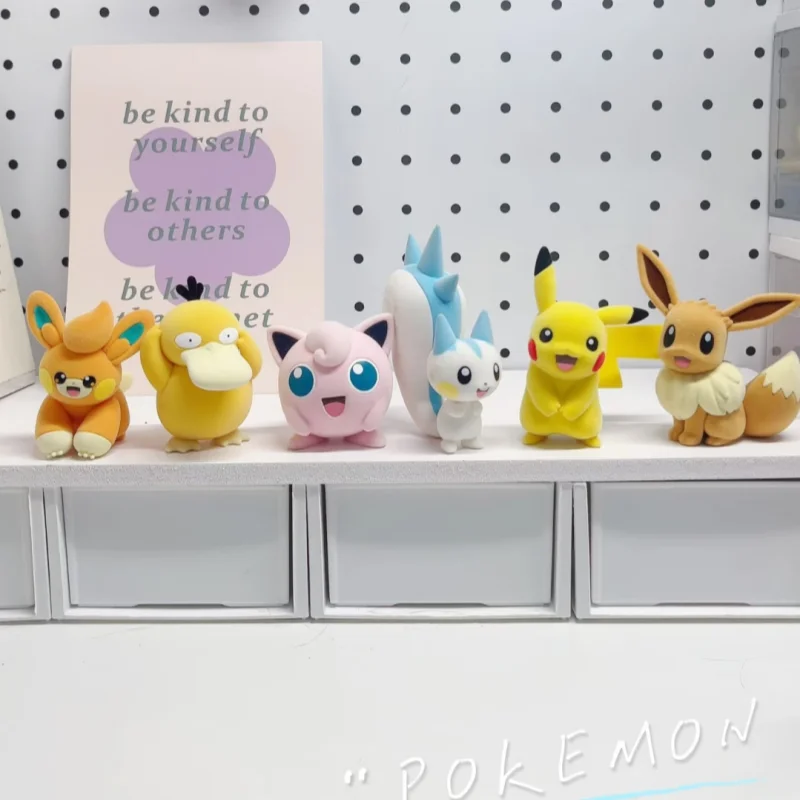 Flocage Pokemon dessins animés chauds film Anime Figure Eevee Pachirisu Psycanard Collection animaux de compagnie modèle d'action jouets cadeaux ornement
