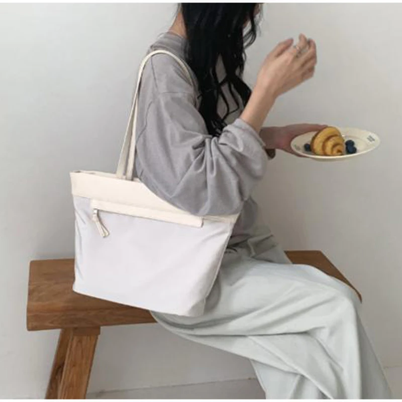 Koreanische Schultertasche, Leichte Damen-Handtasche mit Großer Kapazität aus Nylon, Vielseitige Shopper-Tasche für Arbeit und Freizeit – Detail 17