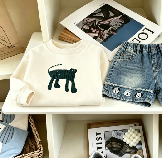 Kids Versatile Crewneck Sweatshirt With Cute Cat Bear And Rabbit Graphics Cozy Pullover For Toddlers Boys And Girls Clothing Top