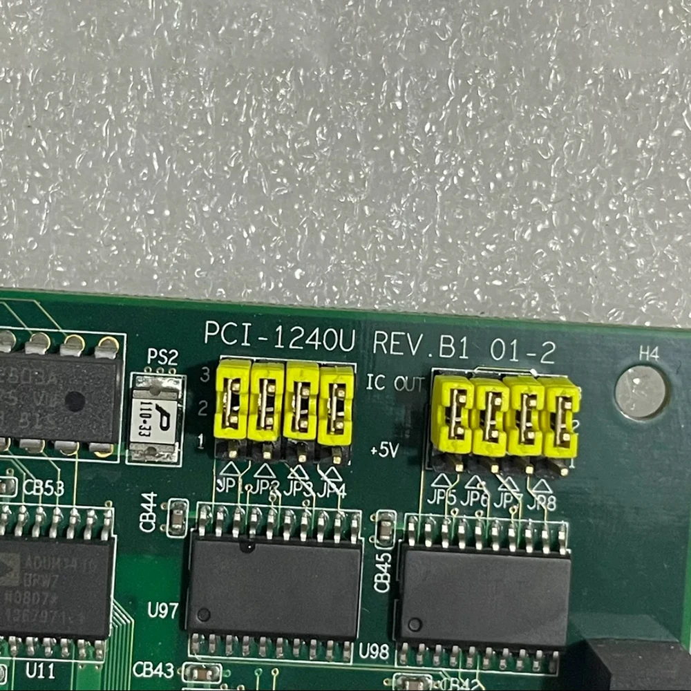 PCI-1240U REV.B1 REV.B2 بطاقة التحكم في الحركة العالمية ذات 4 محاور