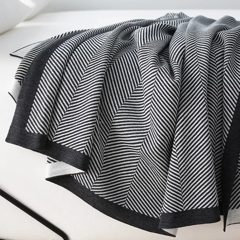 Nordic Style Acrylic Knitted Blanket Leisure Sofa Cover Blanket Air Conditioning Blanket Warm and Comfortable Home Blanket
