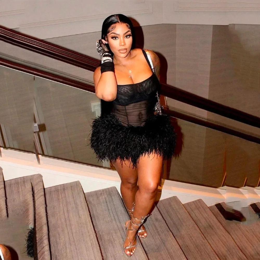 

Feathers Cocktail Dresses Spaghetti Feathers Prom Gowns See Through Vestidos De Gala Sexy Short Prom Dress For Black Girls